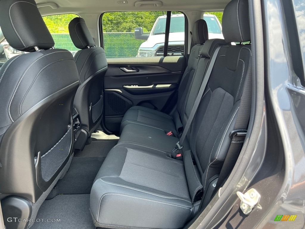 2023 Jeep Grand Cherokee Laredo Rear Seat Photo #146186100