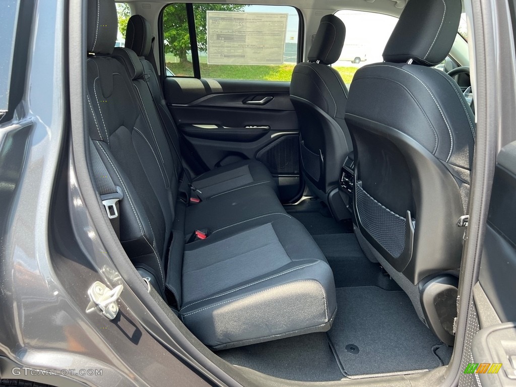 2023 Jeep Grand Cherokee Laredo Rear Seat Photos