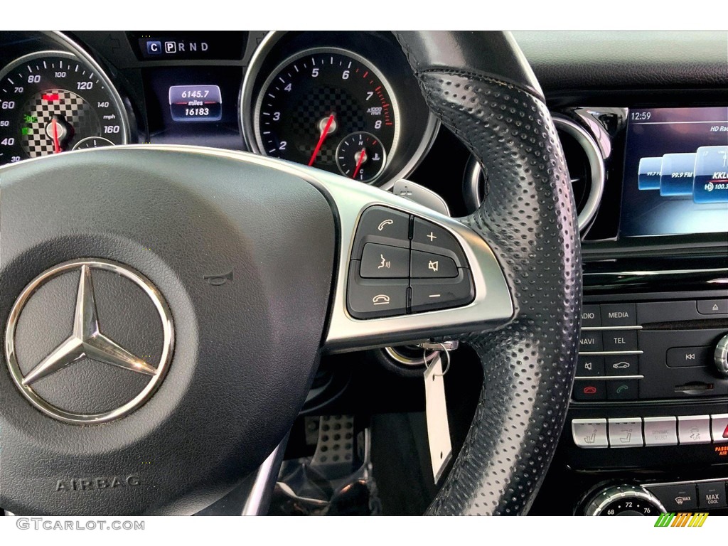 2020 Mercedes-Benz SLC 300 Roadster Steering Wheel Photos