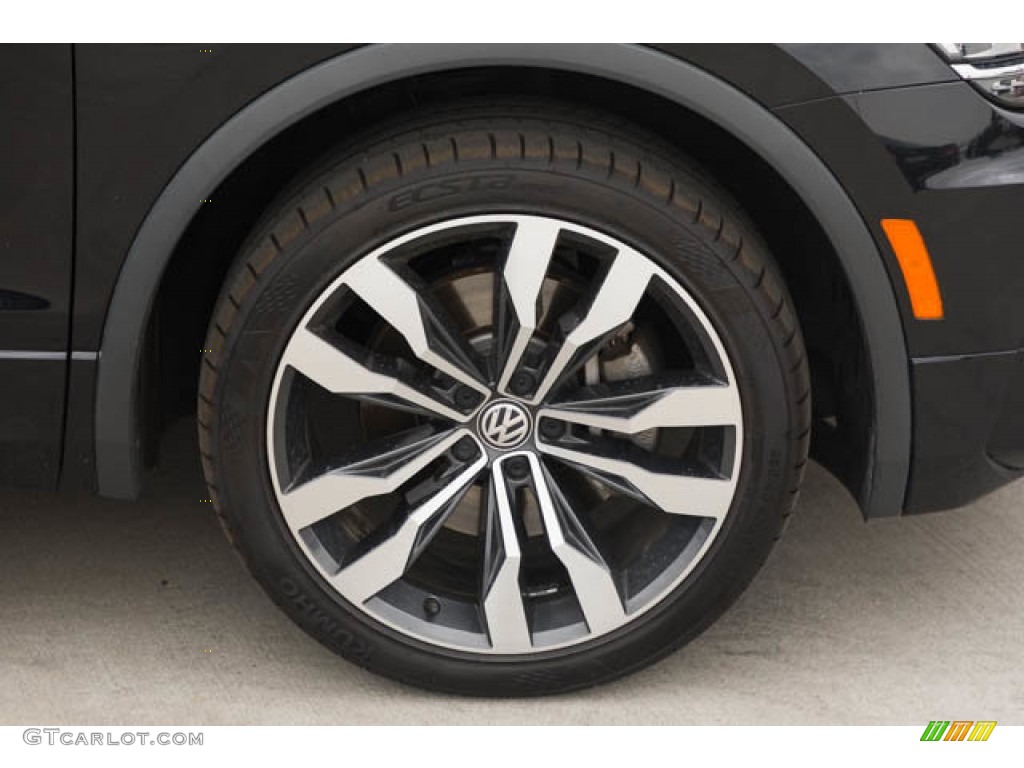 2020 Tiguan SEL Premium R-Line 4MOTION - Deep Black Pearl / Titan Black photo #38
