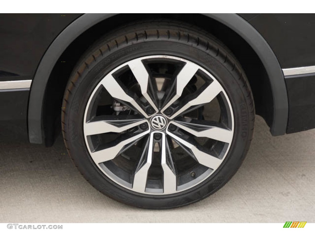 2020 Tiguan SEL Premium R-Line 4MOTION - Deep Black Pearl / Titan Black photo #39