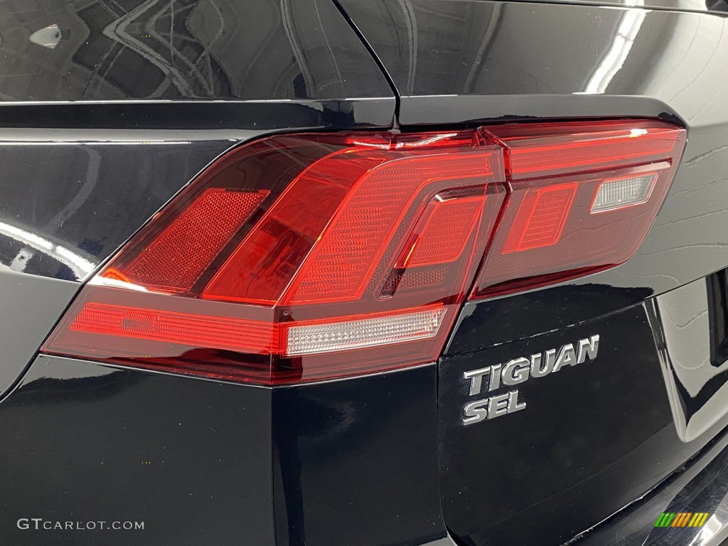 2020 Tiguan SEL Premium R-Line 4MOTION - Deep Black Pearl / Titan Black photo #52