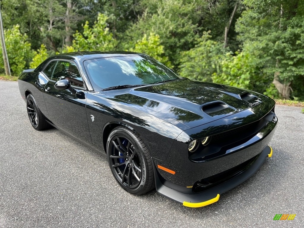 2023 Challenger SRT Hellcat JailBreak - Pitch Black / Demonic Red/Black photo #4