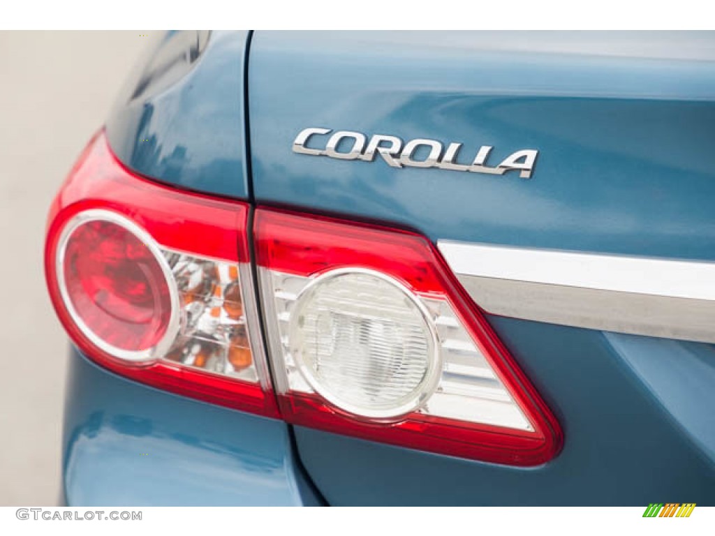 2013 Toyota Corolla LE Marks and Logos Photo #146187735