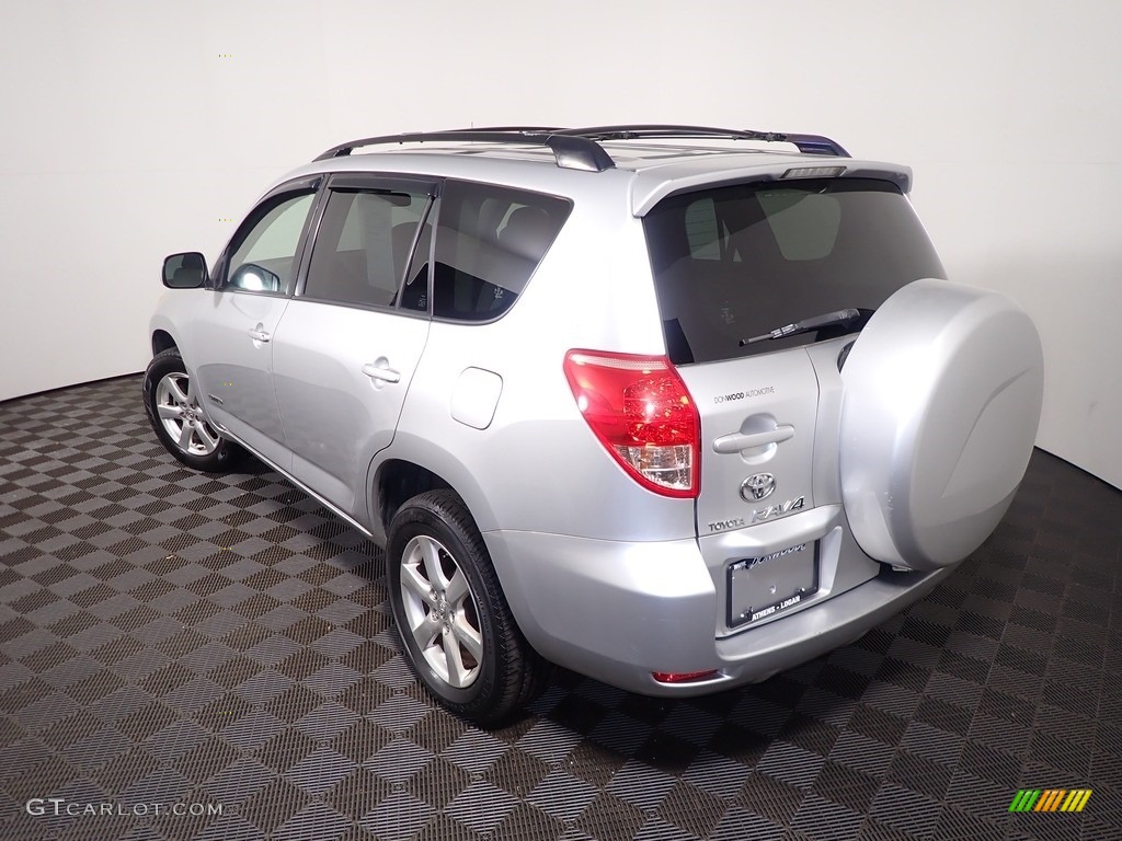 2008 RAV4 Limited 4WD - Classic Silver Metallic / Ash photo #13