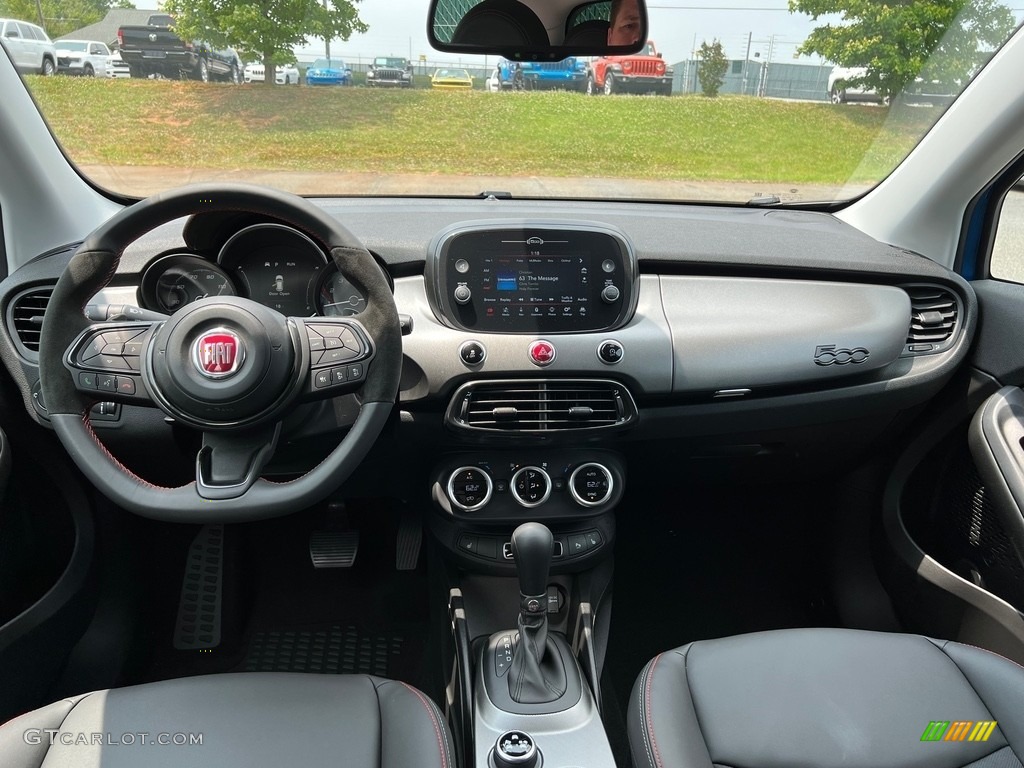 2023 Fiat 500X Sport AWD Front Seat Photo #146189139