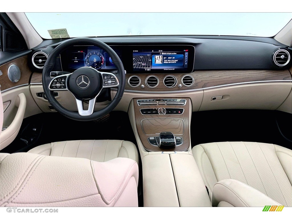 Macchiato Beige/Black Interior 2019 Mercedes-Benz E 300 Sedan Photo #146190453