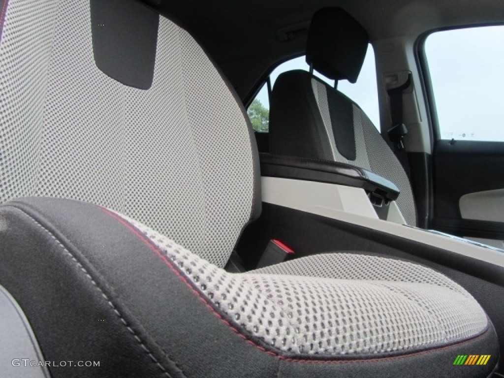 2017 Equinox LS - Nightfall Gray Metallic / Light Titanium/Jet Black photo #22