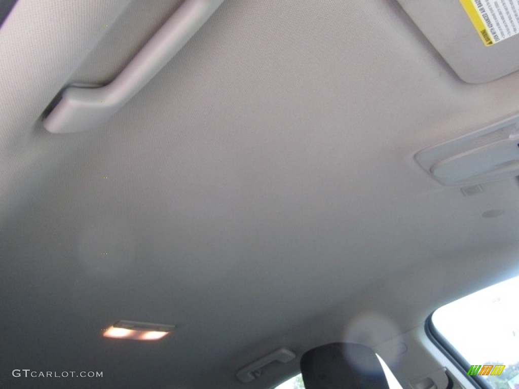 2017 Equinox LS - Nightfall Gray Metallic / Light Titanium/Jet Black photo #23