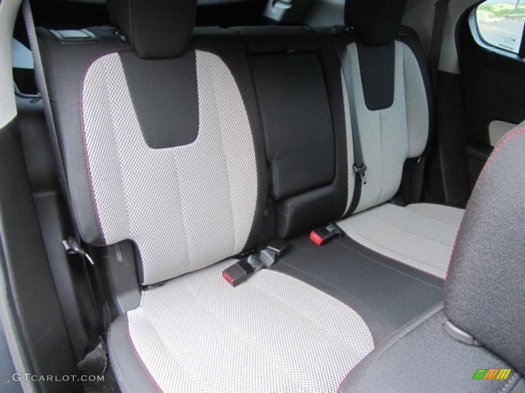2017 Chevrolet Equinox LS Rear Seat Photos