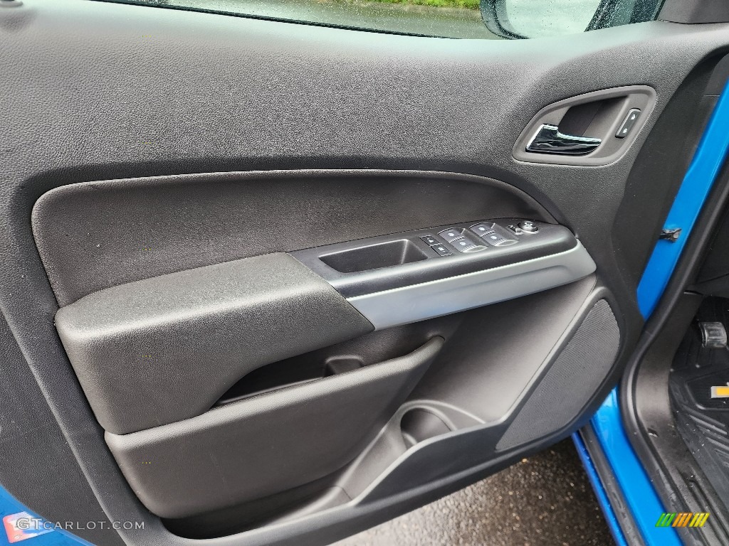 2022 Chevrolet Colorado LT Crew Cab 4x4 Jet Black Door Panel Photo #146190826