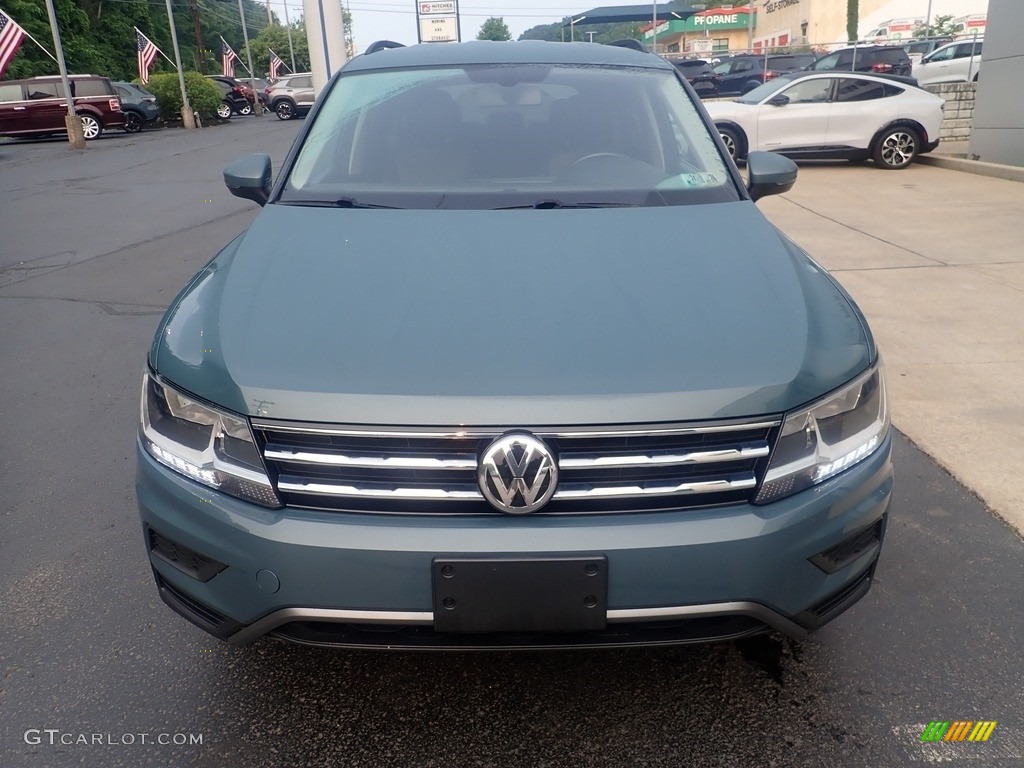2019 Tiguan SE 4MOTION - Stone Blue Metallic / Titan Black photo #8
