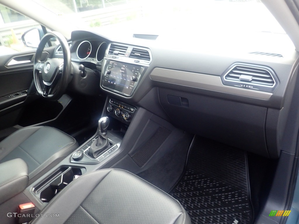 2019 Tiguan SE 4MOTION - Stone Blue Metallic / Titan Black photo #12