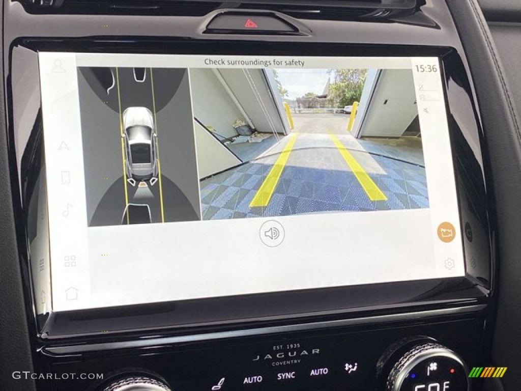2023 Jaguar E-PACE P250 SE AWD Controls Photos