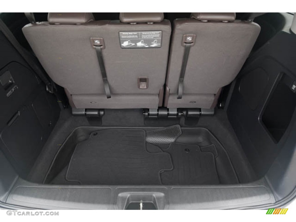2019 Honda Odyssey Touring Trunk Photo #146194485