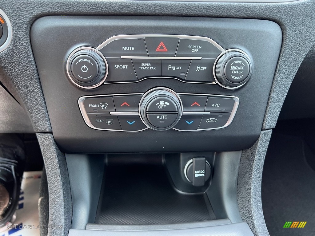 2023 Dodge Charger GT Controls Photos