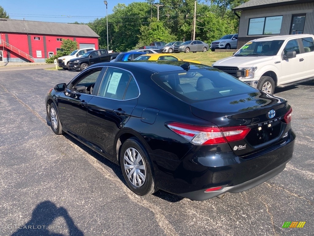 2020 Camry Hybrid LE - Midnight Black Metallic / Black photo #3