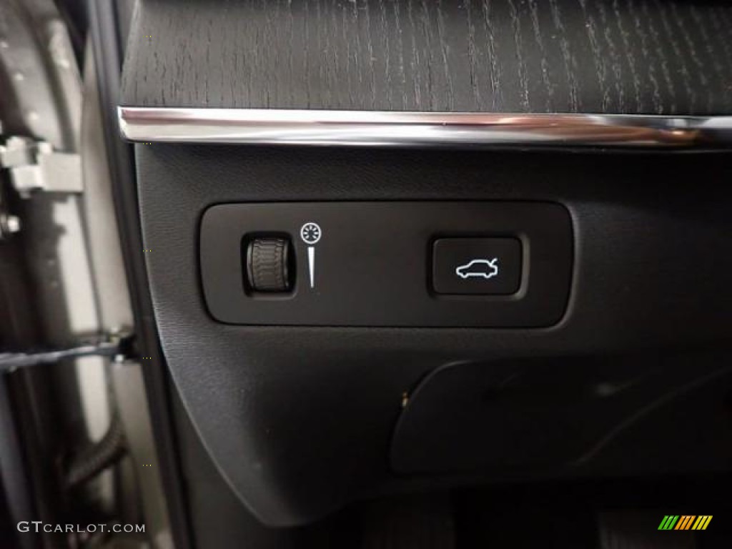2022 XC90 T6 AWD Inscription - Pebble Gray Metallic / Amber photo #29