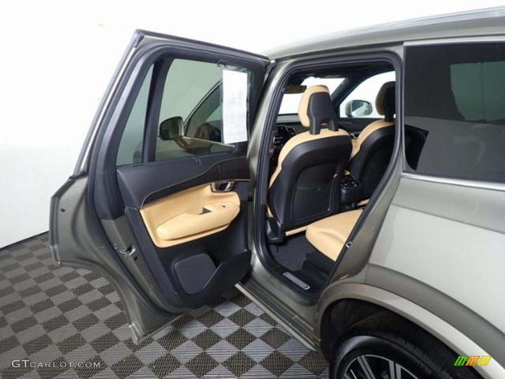 2022 XC90 T6 AWD Inscription - Pebble Gray Metallic / Amber photo #32