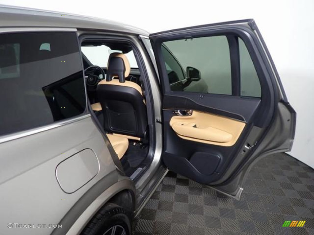 2022 XC90 T6 AWD Inscription - Pebble Gray Metallic / Amber photo #34