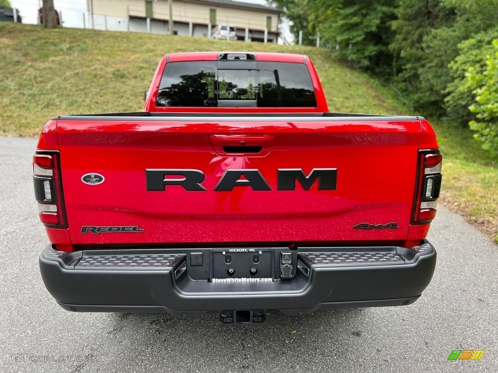 2023 2500 Power Wagon Crew Cab 4x4 - Flame Red / Black photo #7