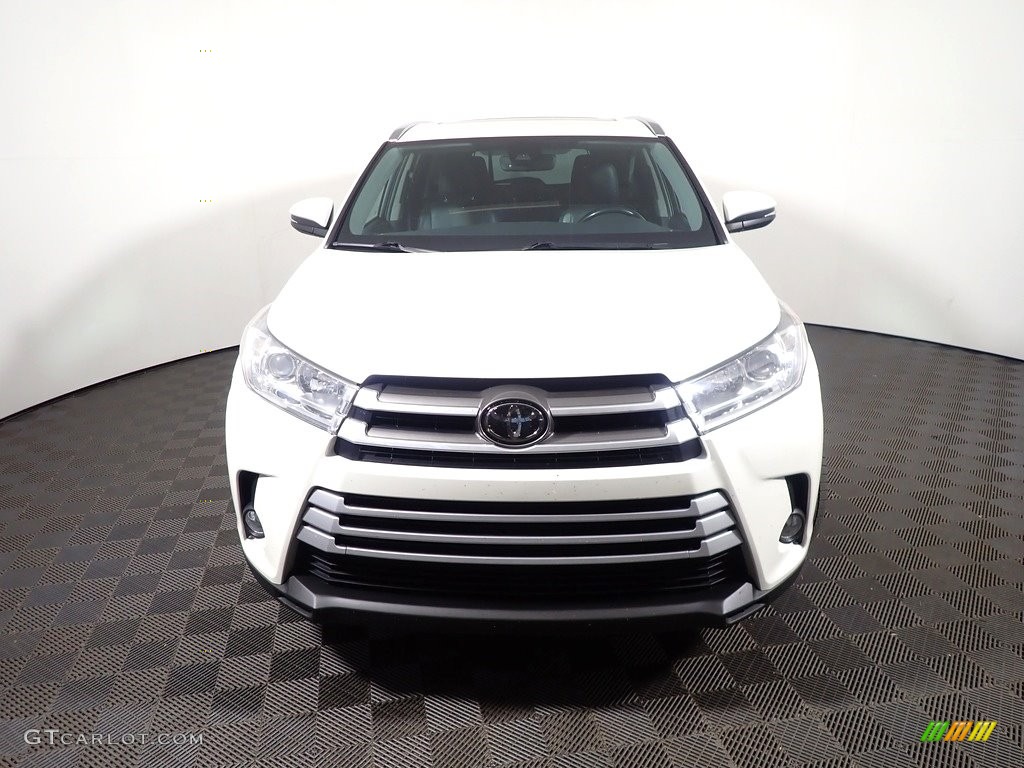 2019 Highlander XLE AWD - Blizzard Pearl White / Black photo #7
