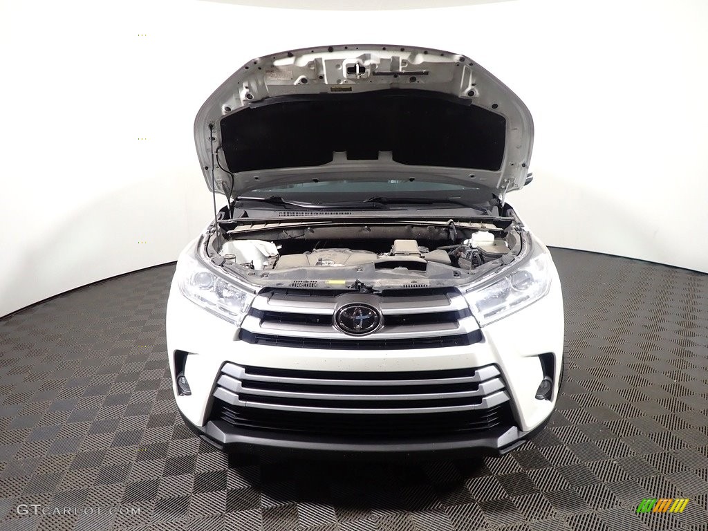 2019 Highlander XLE AWD - Blizzard Pearl White / Black photo #8