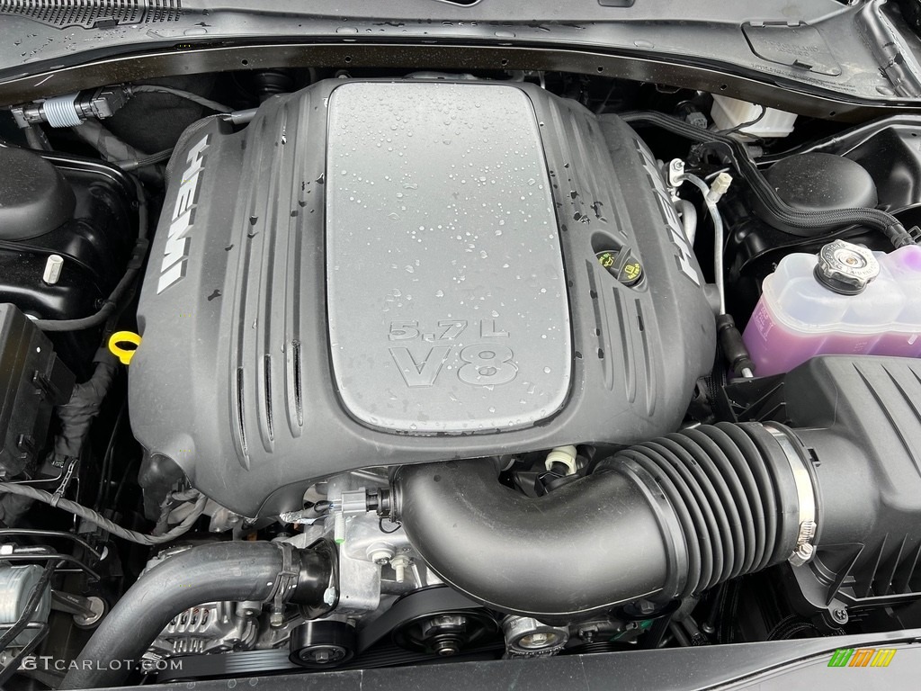 2023 Dodge Charger R/T Plus Engine Photos