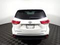 Blizzard Pearl White - Highlander XLE AWD Photo No. 14