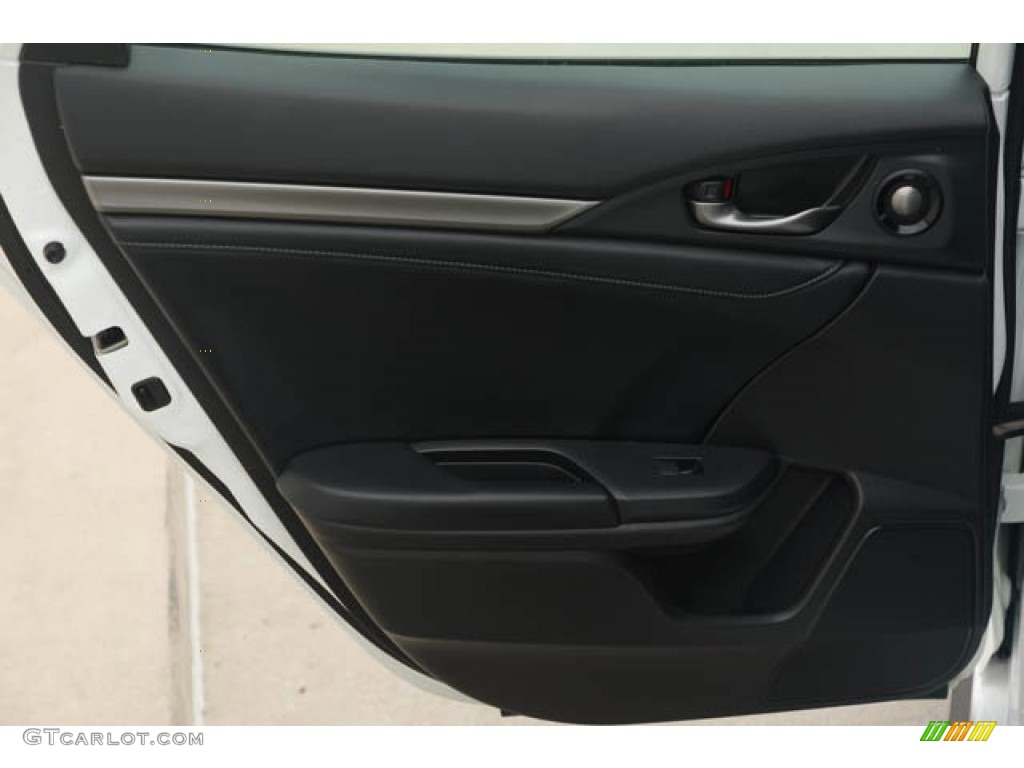 2019 Civic Sport Touring Hatchback - Taffeta White / Black photo #32