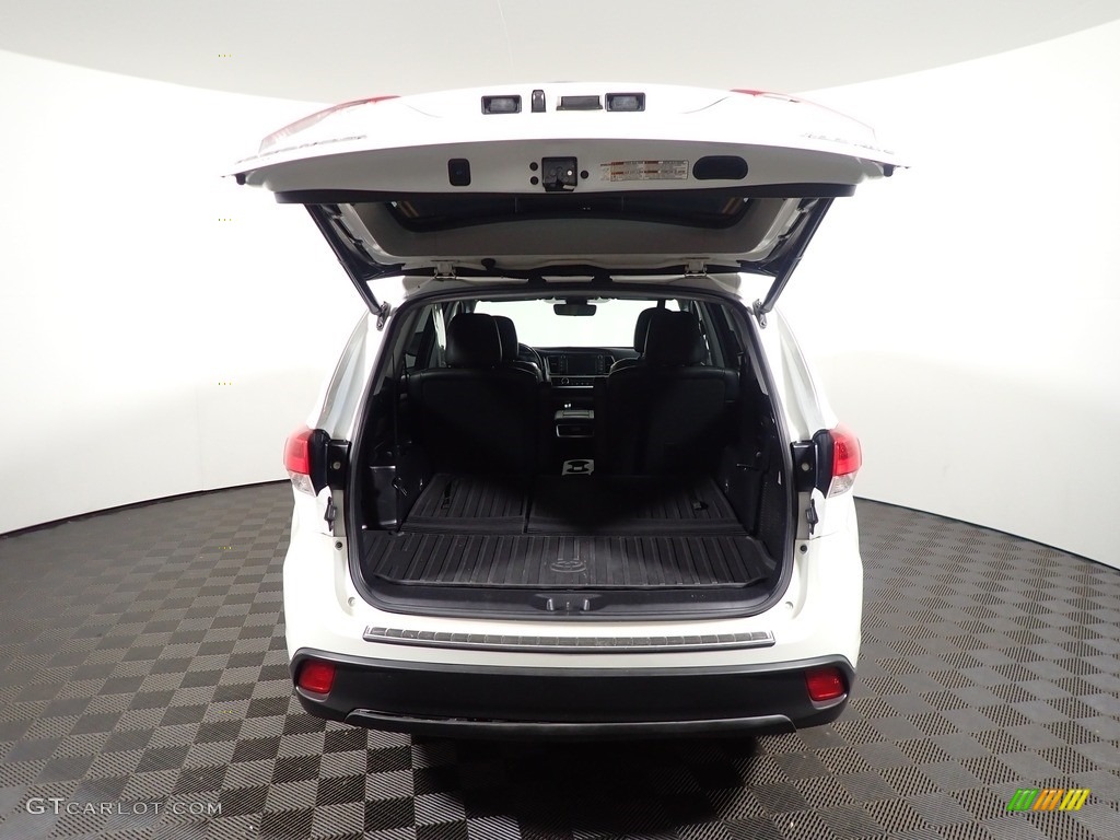 2019 Highlander XLE AWD - Blizzard Pearl White / Black photo #15