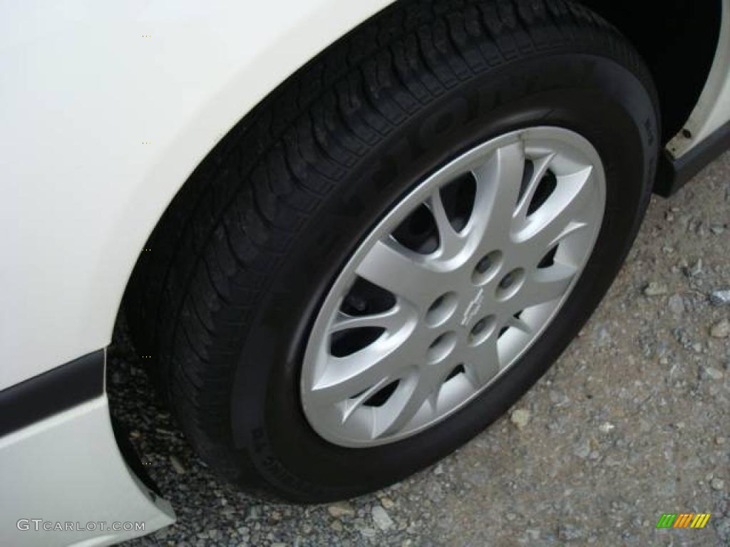 2004 Impala  - White / Medium Gray photo #8
