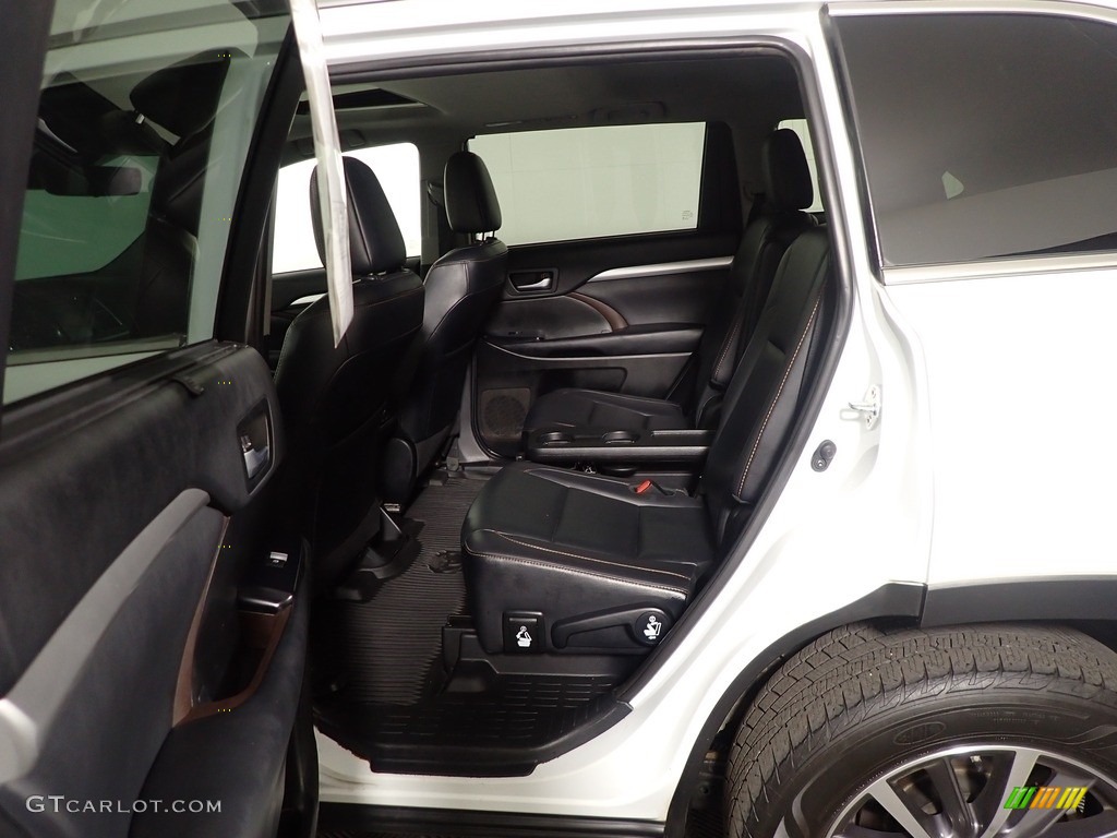 2019 Highlander XLE AWD - Blizzard Pearl White / Black photo #35