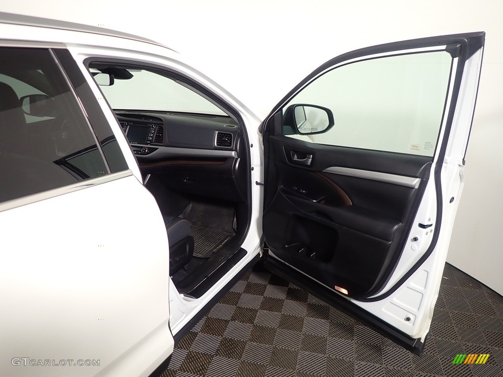 2019 Highlander XLE AWD - Blizzard Pearl White / Black photo #38