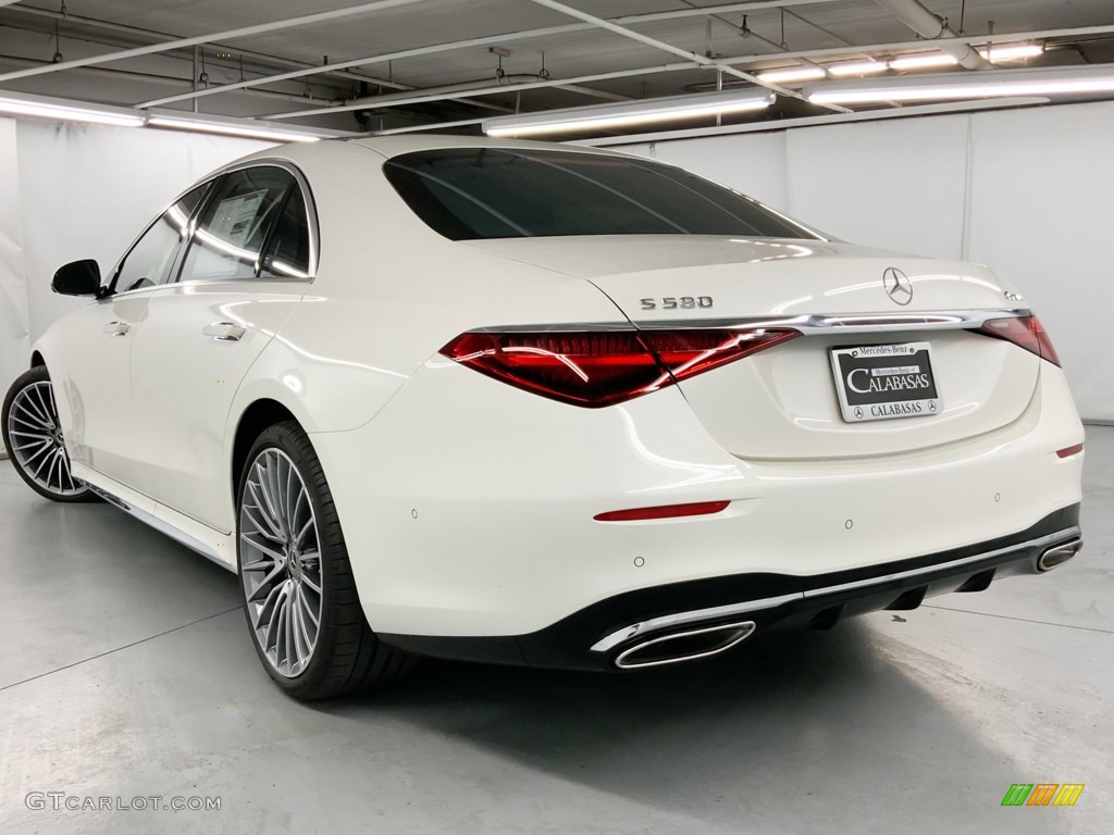 2023 S 580 4Matic Sedan - Diamond White / Black photo #6