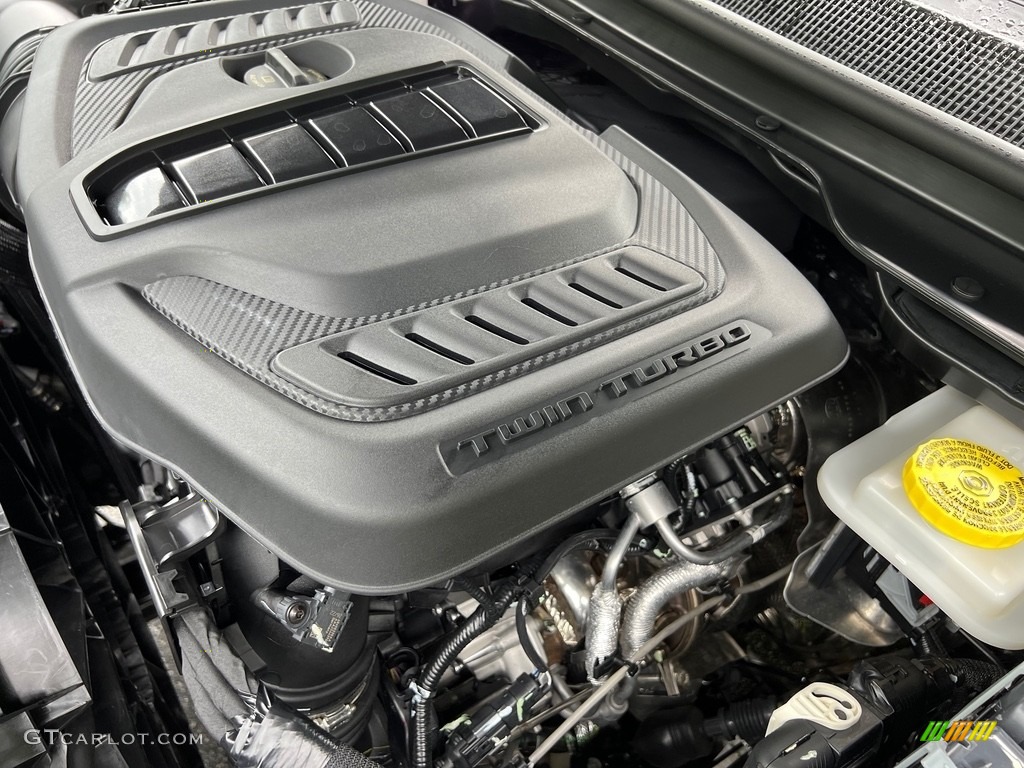 2023 Jeep Wagoneer L Series II 4x4 Engine Photos