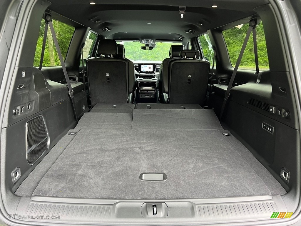 2023 Jeep Wagoneer L Series II 4x4 Trunk Photos