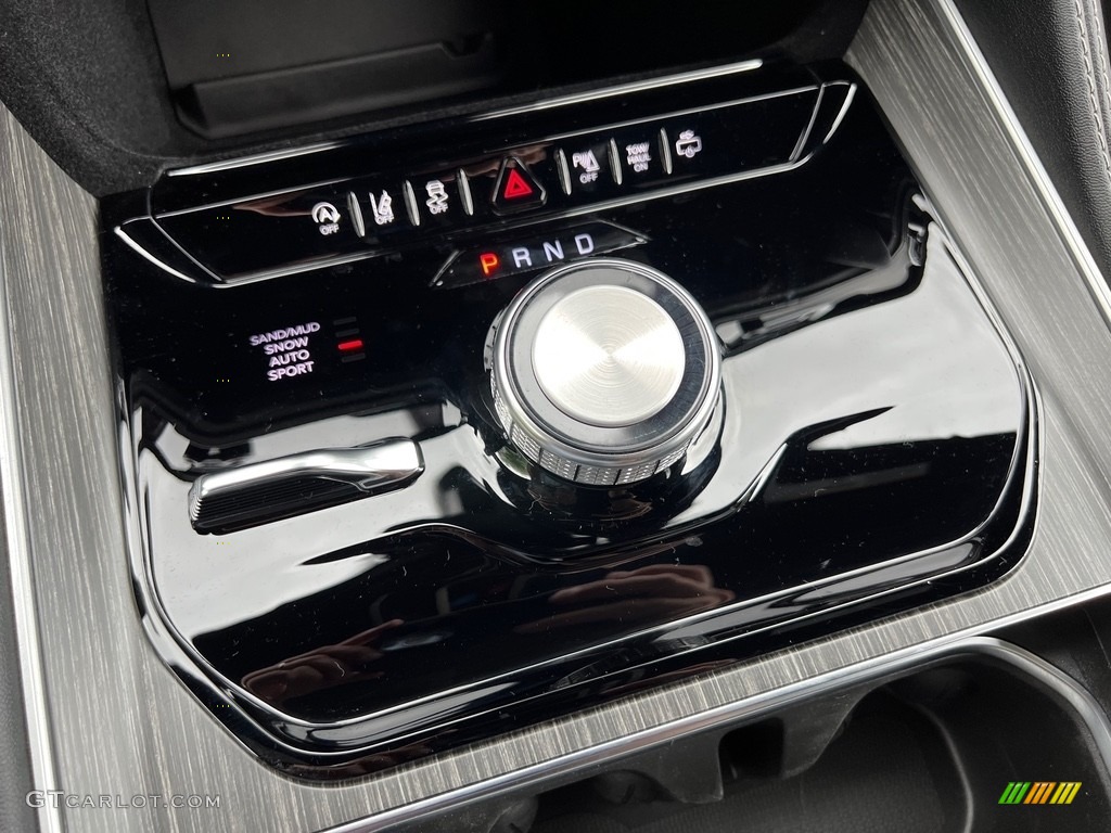 2023 Jeep Wagoneer L Series II 4x4 Transmission Photos