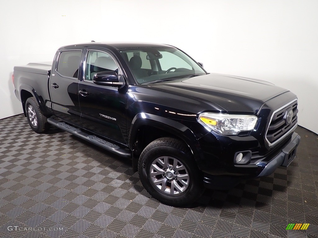2018 Toyota Tacoma SR5 Double Cab 4x4 Exterior Photos
