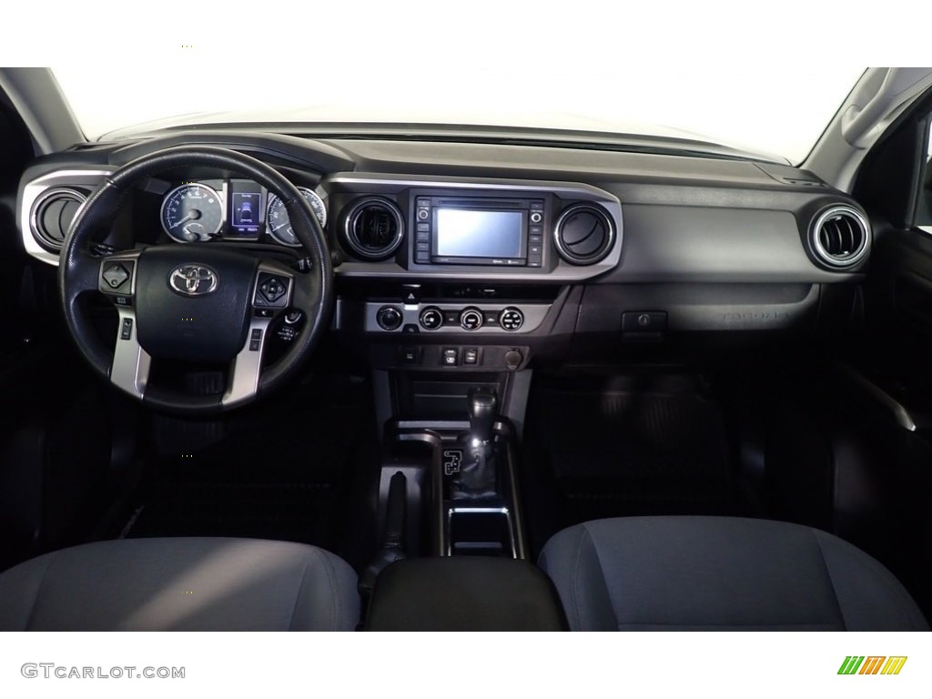 2018 Tacoma SR5 Double Cab 4x4 - Midnight Black Metallic / Cement Gray photo #19