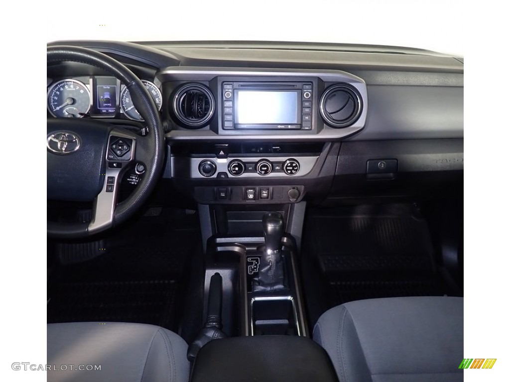 2018 Tacoma SR5 Double Cab 4x4 - Midnight Black Metallic / Cement Gray photo #20