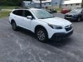 Crystal White Pearl - Outback 2.5i Premium Photo No. 4