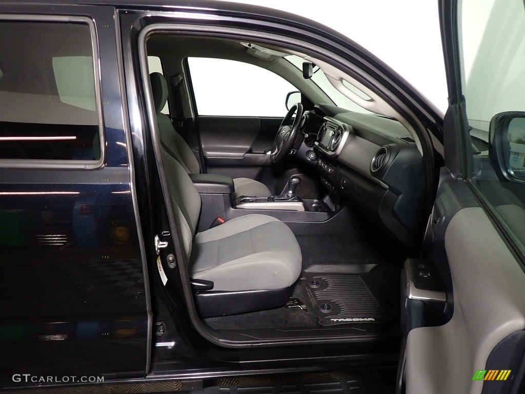 2018 Tacoma SR5 Double Cab 4x4 - Midnight Black Metallic / Cement Gray photo #35
