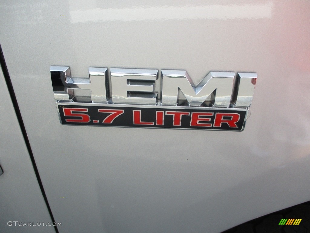 2017 2500 SLT Crew Cab - Bright Silver Metallic / Black/Diesel Gray photo #26
