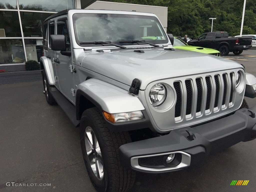 2022 Wrangler Unlimited Sahara 4x4 - Silver Zynith / Black photo #3