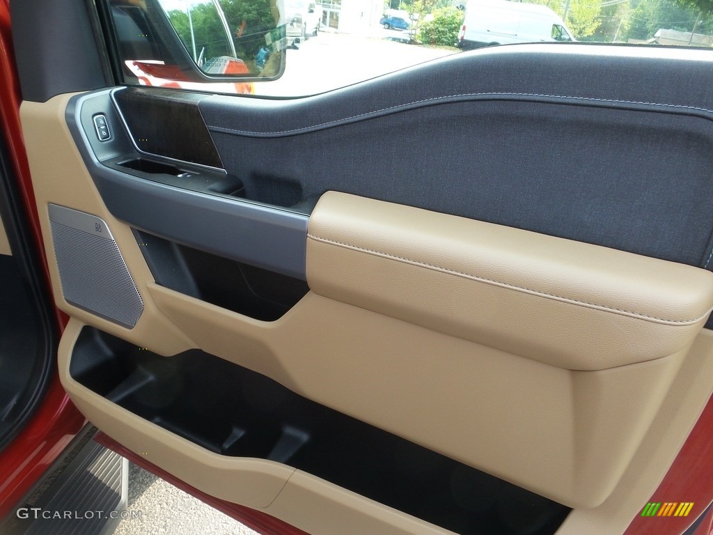 2022 Ford F150 Lariat SuperCrew 4x4 Black/Baja Tan Door Panel Photo #146204703