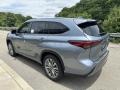 2023 Moon Dust Toyota Highlander Platinum  photo #2