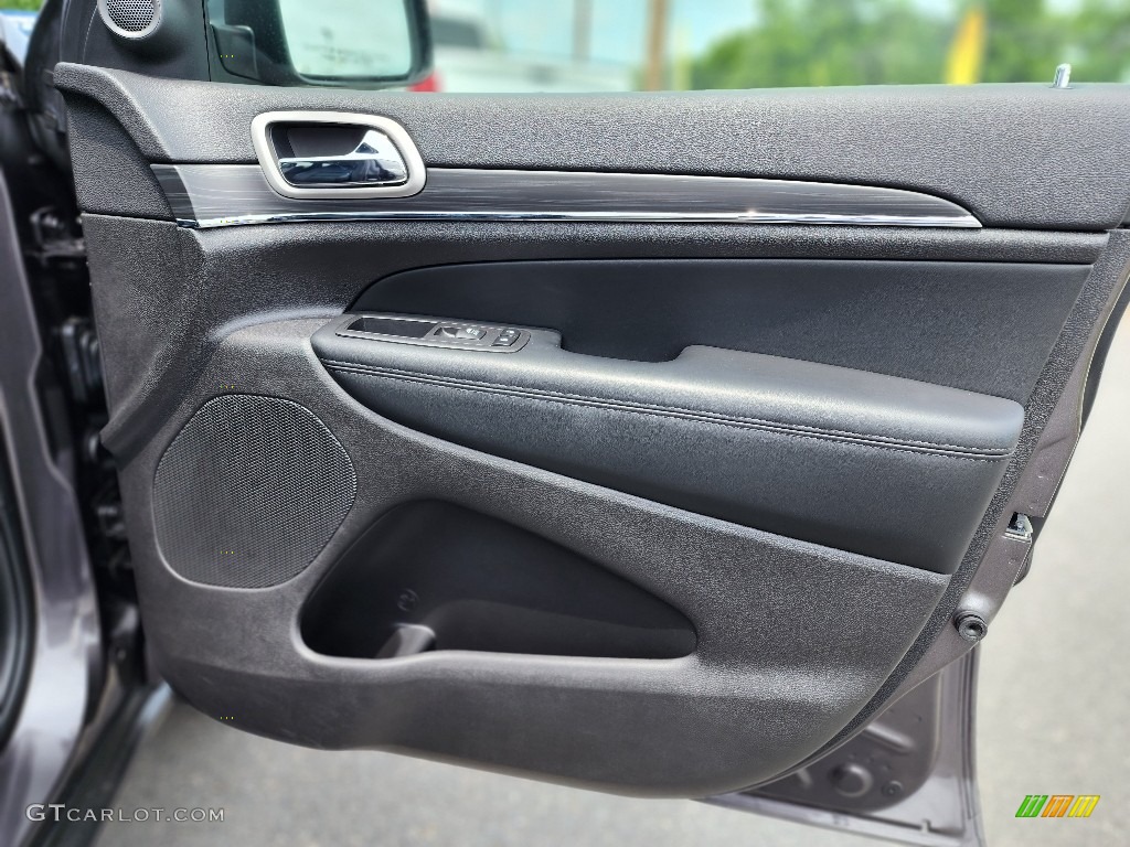 2020 Jeep Grand Cherokee Limited 4x4 Black Door Panel Photo #146207355