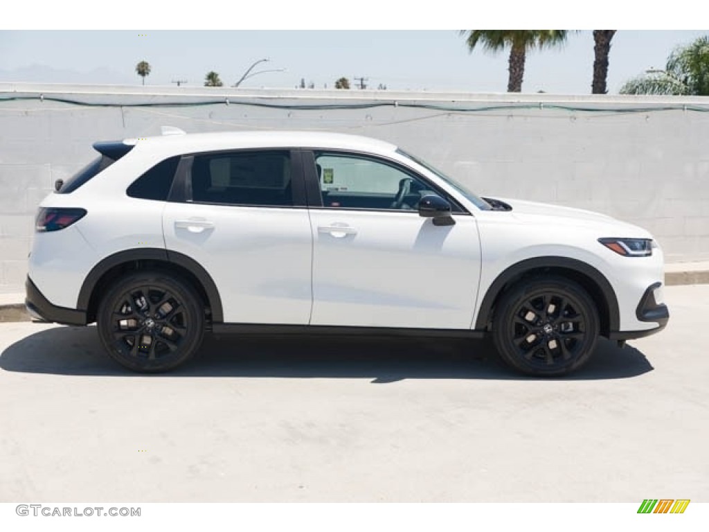 Platinum White Pearl 2024 Honda HR-V Sport Exterior Photo #146207811