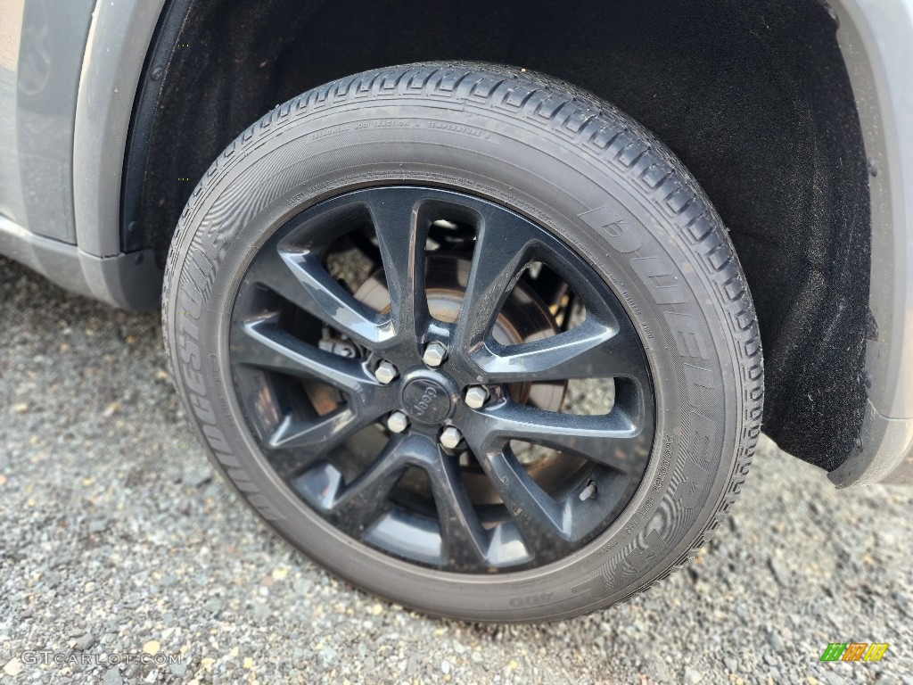 2020 Grand Cherokee Altitude 4x4 - Sting-Gray / Black photo #5